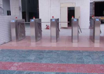 上海門禁道閘的安裝注意事項